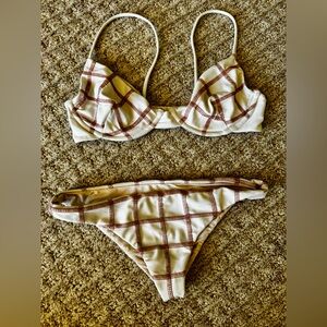 ACACIA SWIMWEAR MATCHING SET SIZE PETITE BOTTOM AND MEDIUM TOP